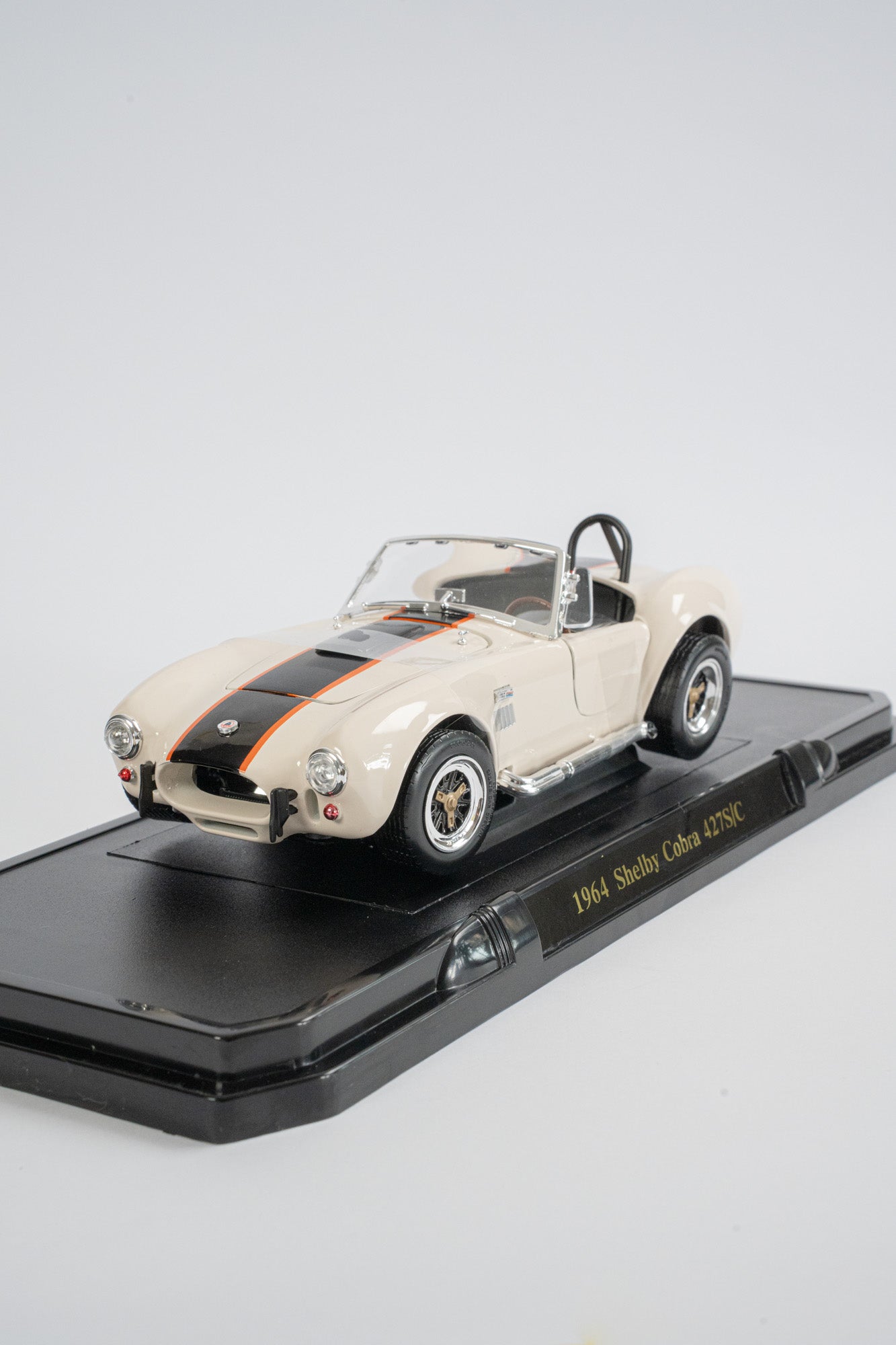 1964 Shelby Cobra Sport Collection Car