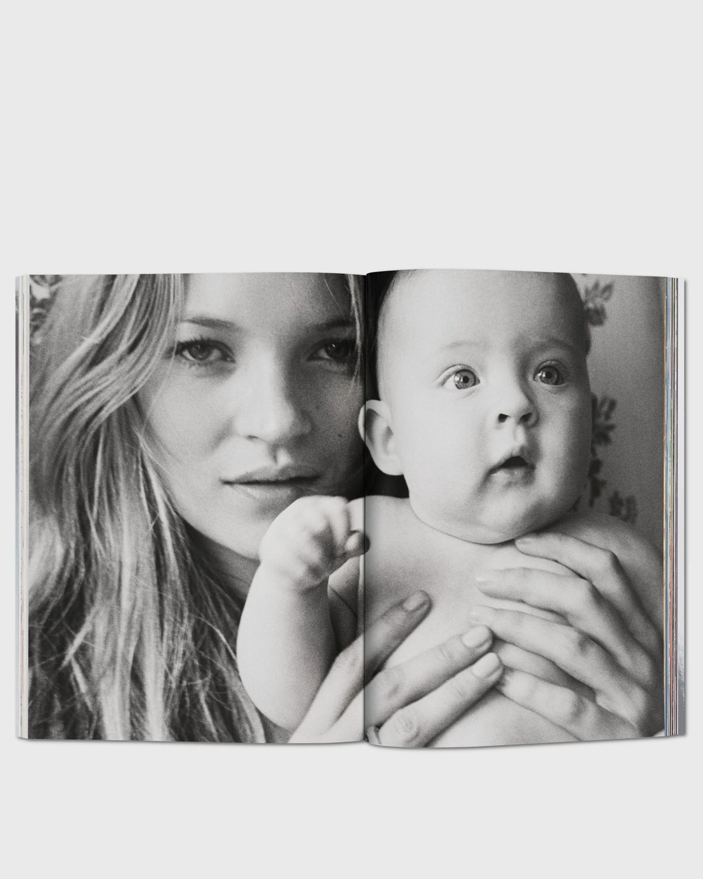 Kate Moss by Mario Testino